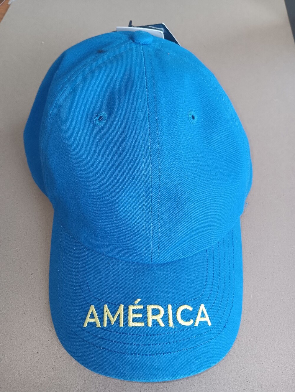Blue 'AMÉRICA' Embroidered Baseball Cap NEW WITH TAGS. AUTHENTIC.